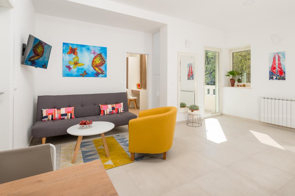Urban Chic Luxe Apartments Near Beach Bacvice & Centre สปลิท ภายนอก รูปภาพ
